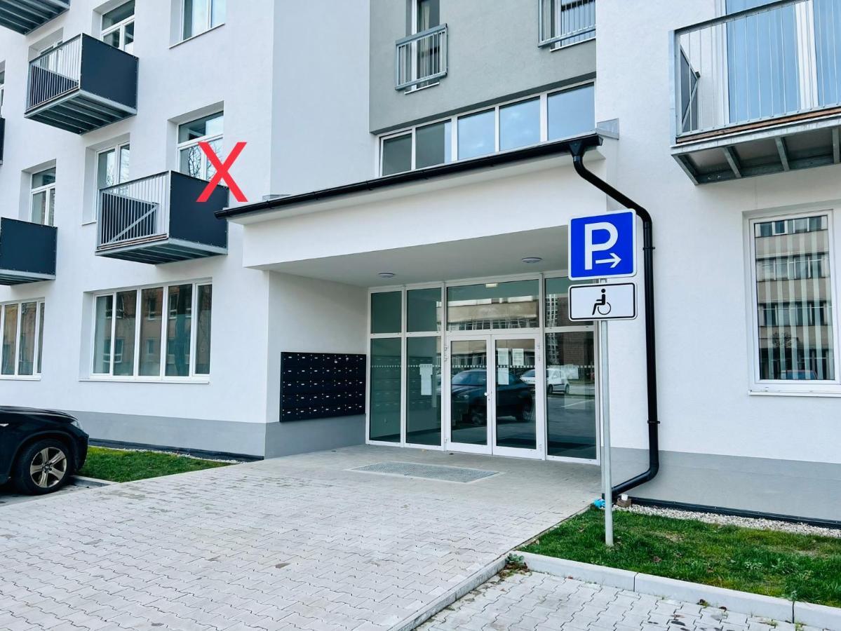 Apartman Liptov Np9 Liptovský Mikuláš Eksteriør bilde