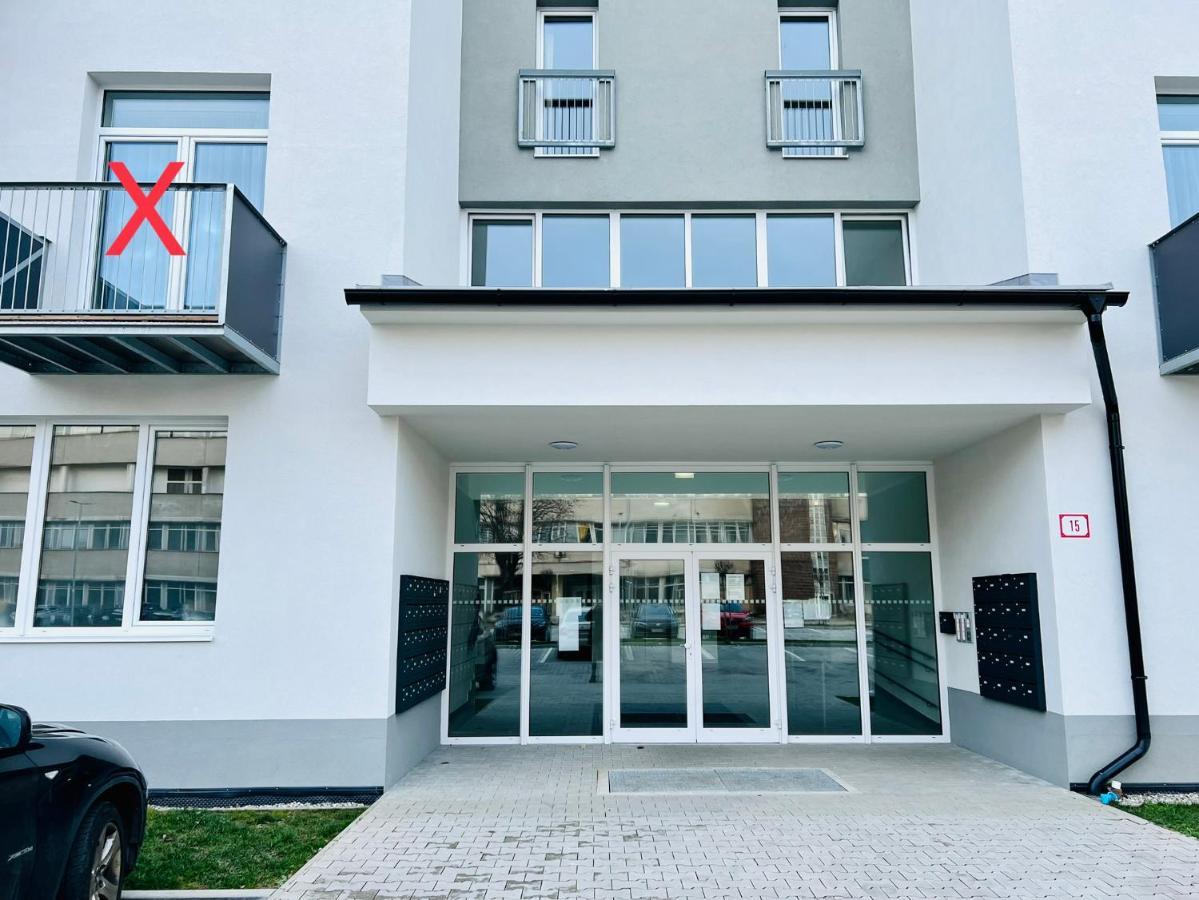 Apartman Liptov Np9 Liptovský Mikuláš Eksteriør bilde