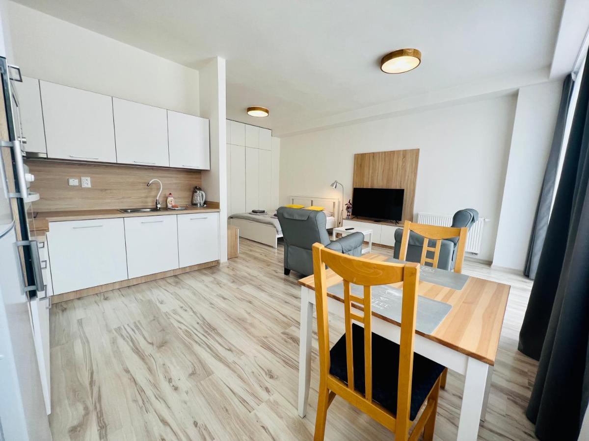 Apartman Liptov Np9 Liptovský Mikuláš Eksteriør bilde